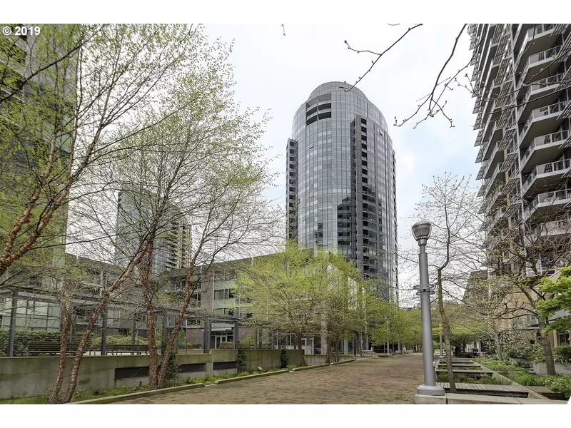 3601 SW RIVER PKWY #305, Portland, OR 97239