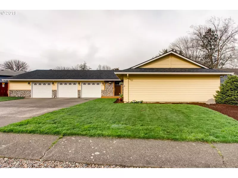 20625 SW SHOSHONE DR, Tualatin, OR 97062