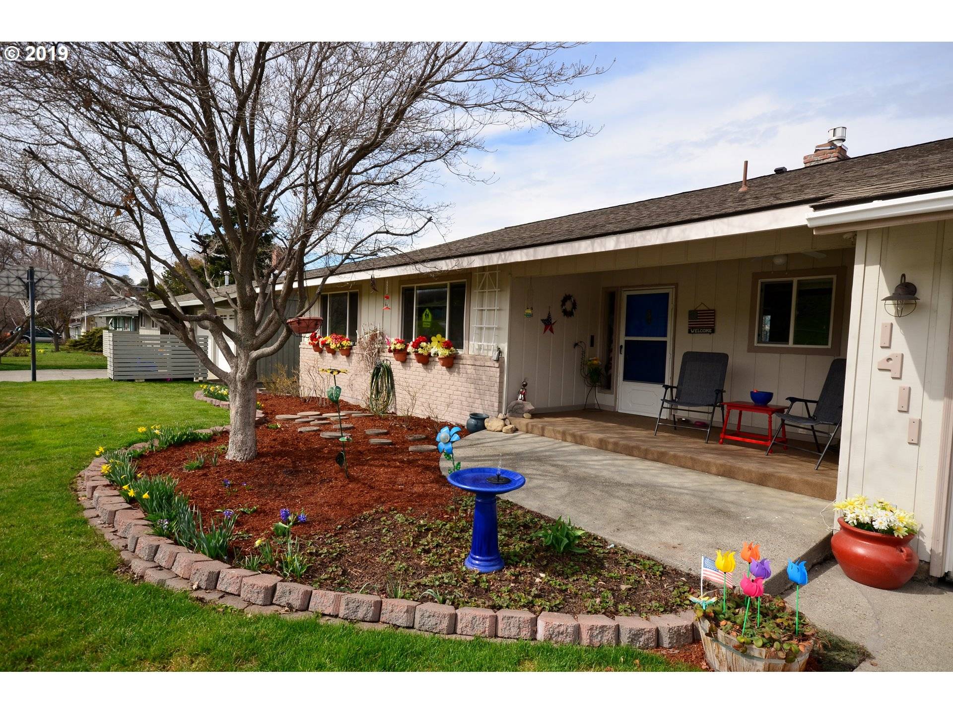 The Dalles, OR 97058,1411 E 19TH ST