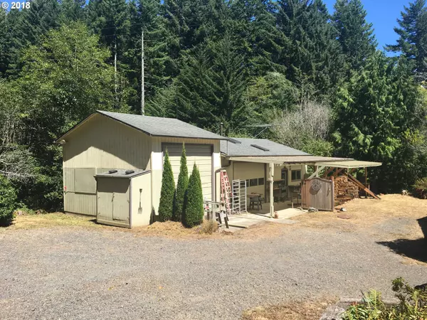 North Bend, OR 97459,109 EEL LAKE LN