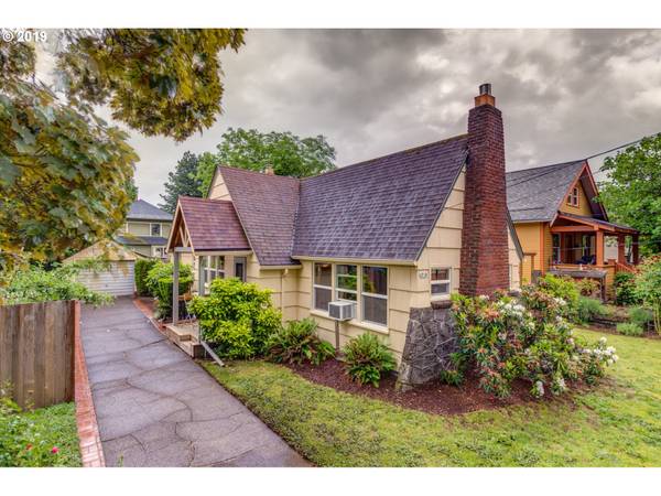 4716 NE 23RD AVE, Portland, OR 97211