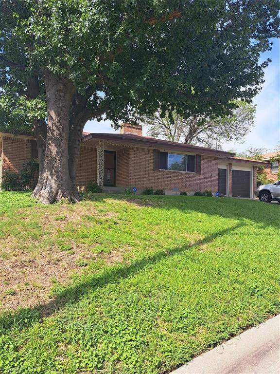 4809 Trena Street, Fort Worth, TX 76114