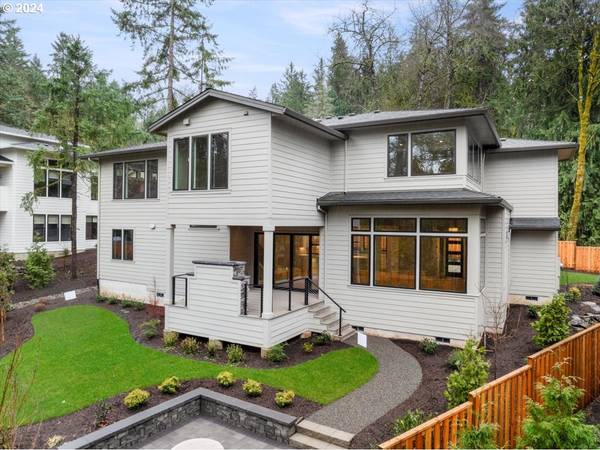 Lake Oswego, OR 97034,17341 WESTVIEW DR