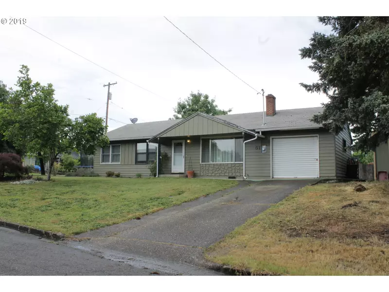 51 SW HART AVE, Winston, OR 97496