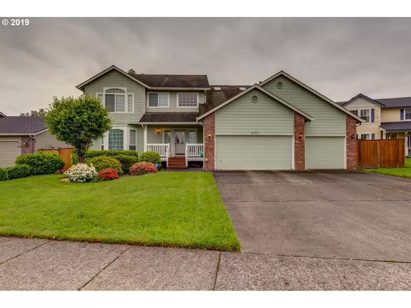 3832 NW 29TH AVE, Camas, WA 98607