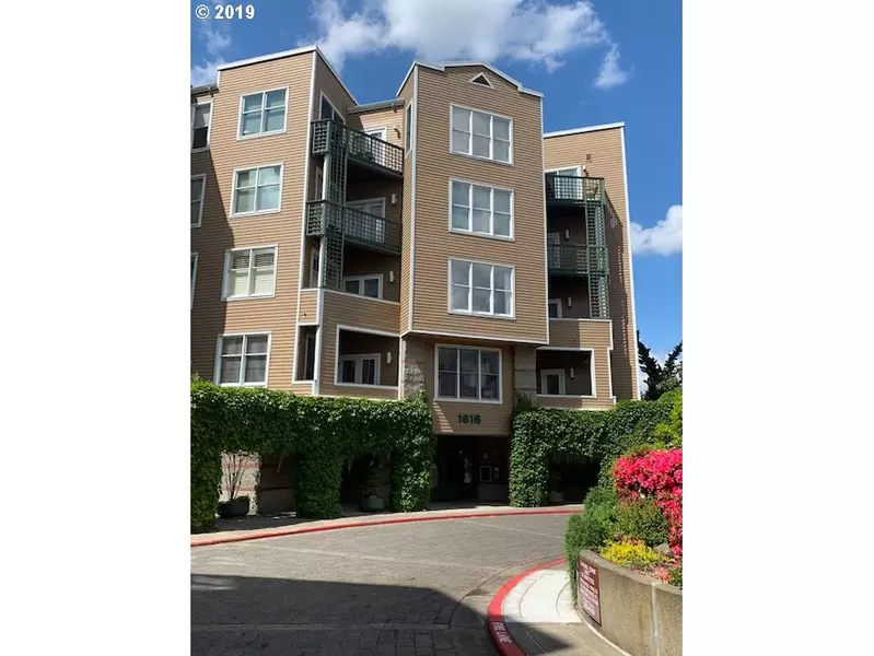 1616 SW HARBOR WAY #304, Portland, OR 97201