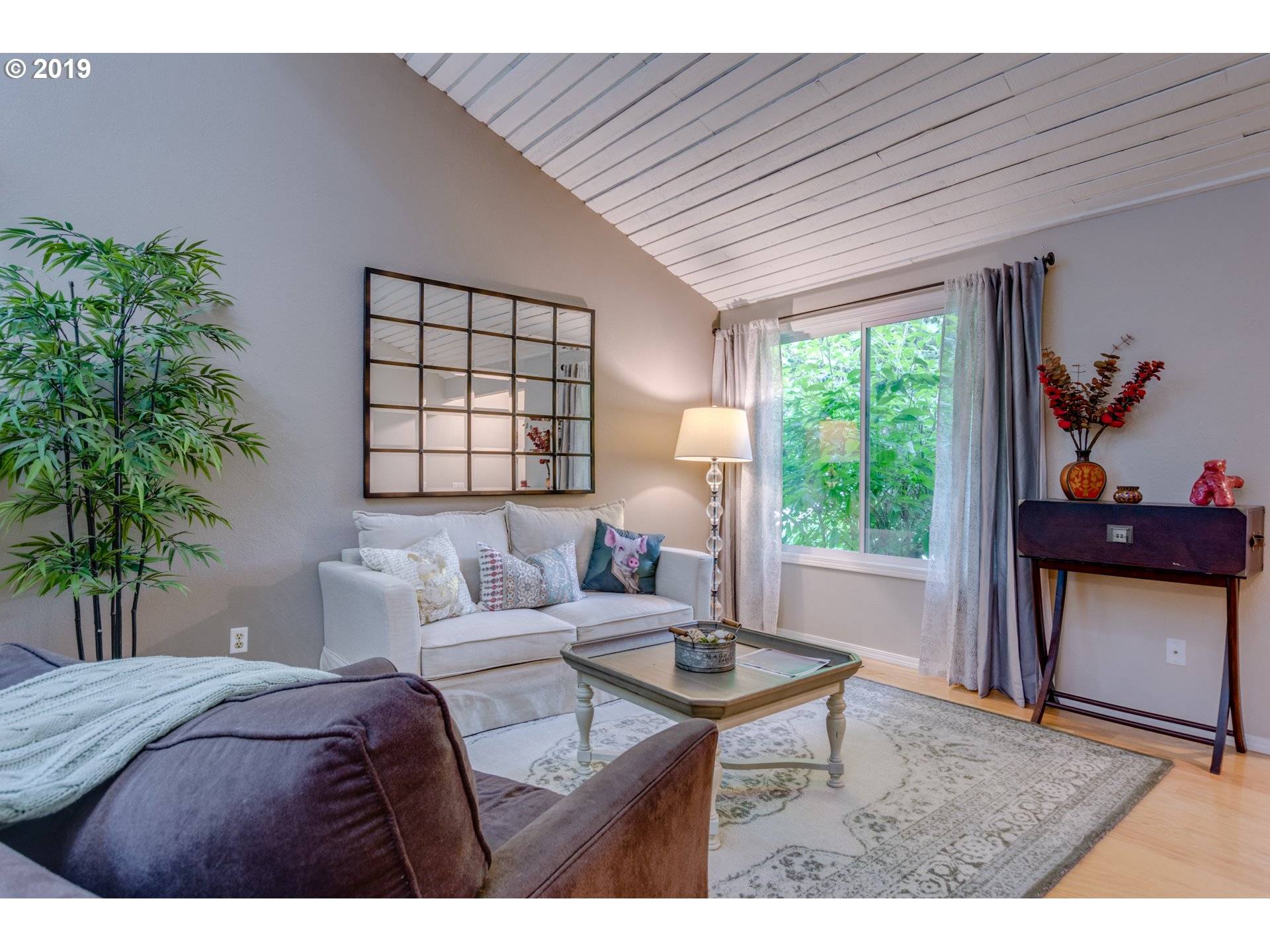 Lake Oswego, OR 97035,47 ORIOLE LN