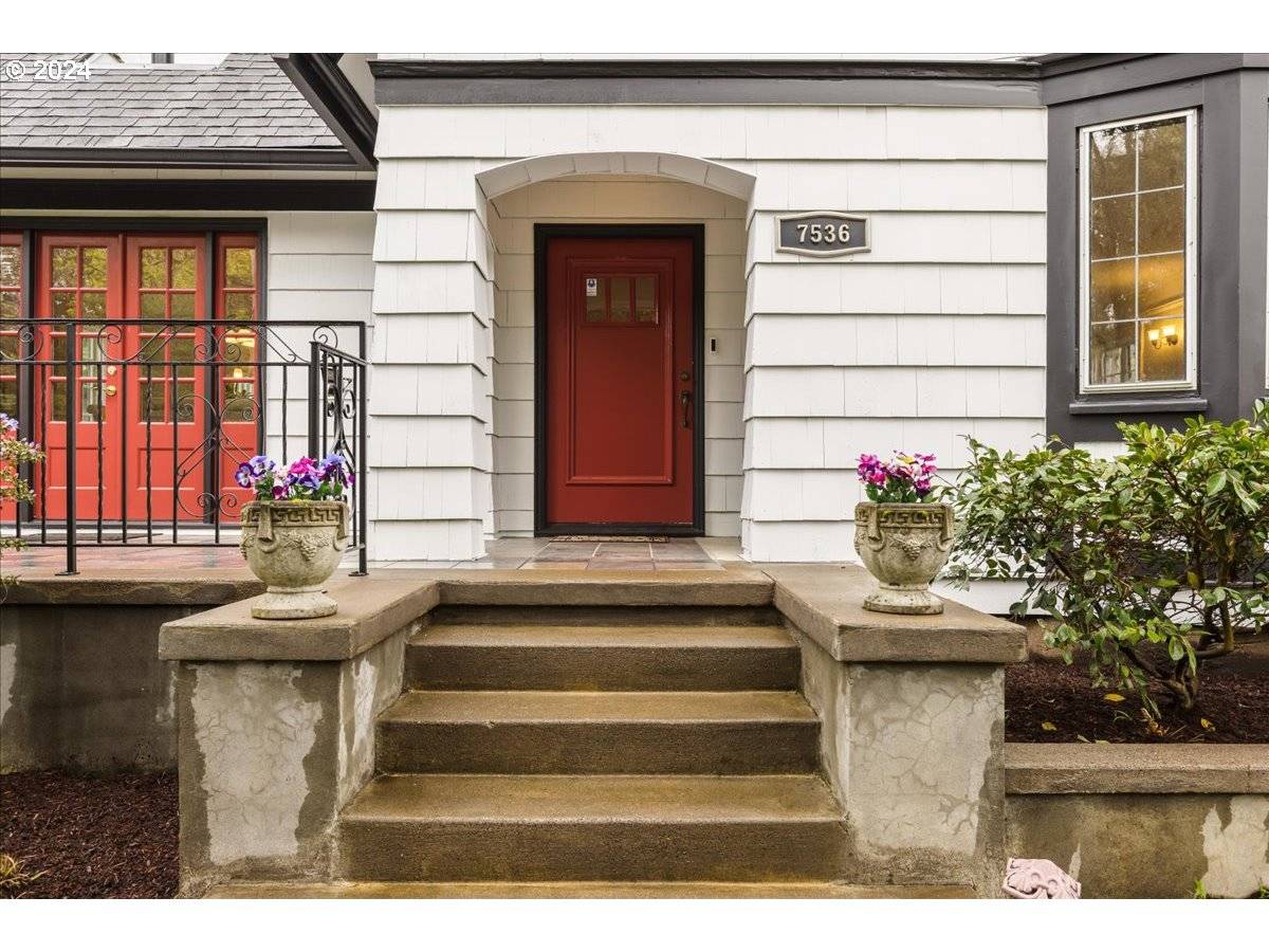 Portland, OR 97202,7536 SE 27TH AVE