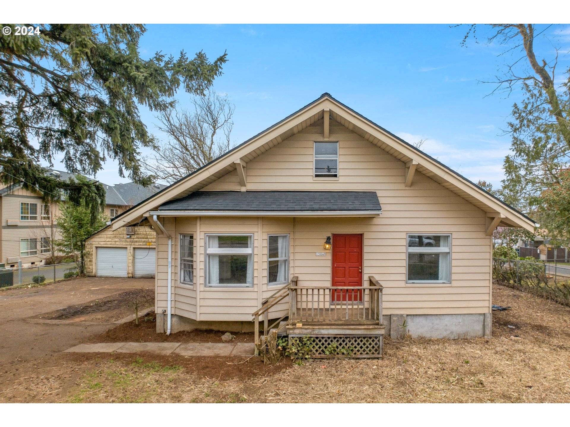 13049 SE FOSTER RD, Portland, OR 97236