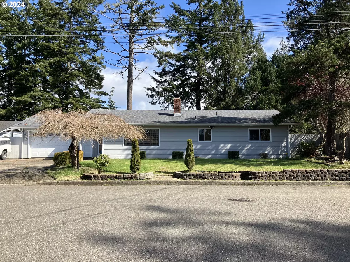 North Bend, OR 97459,3793 FIR ST