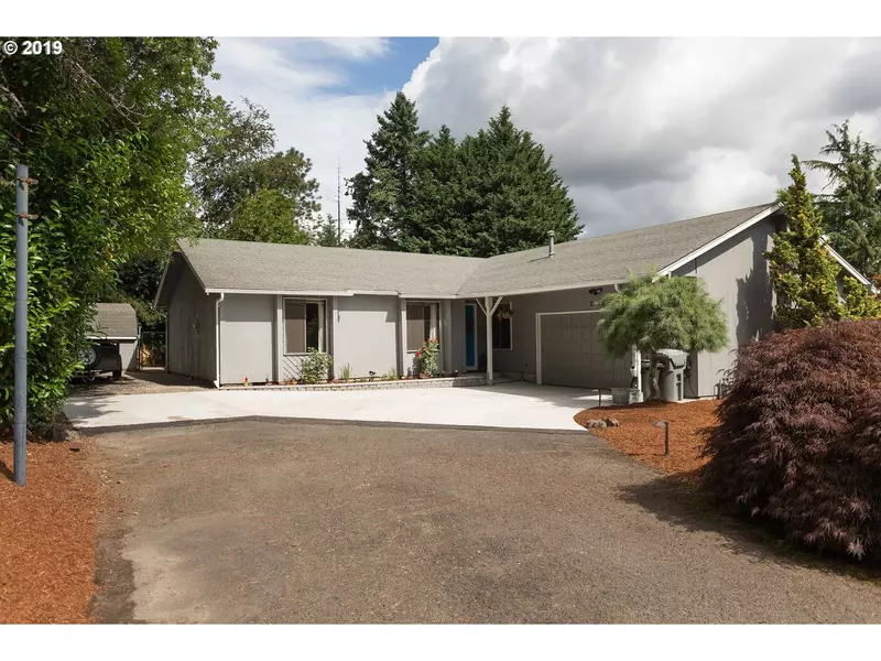 2345 CENTURY LN, West Linn, OR 97068