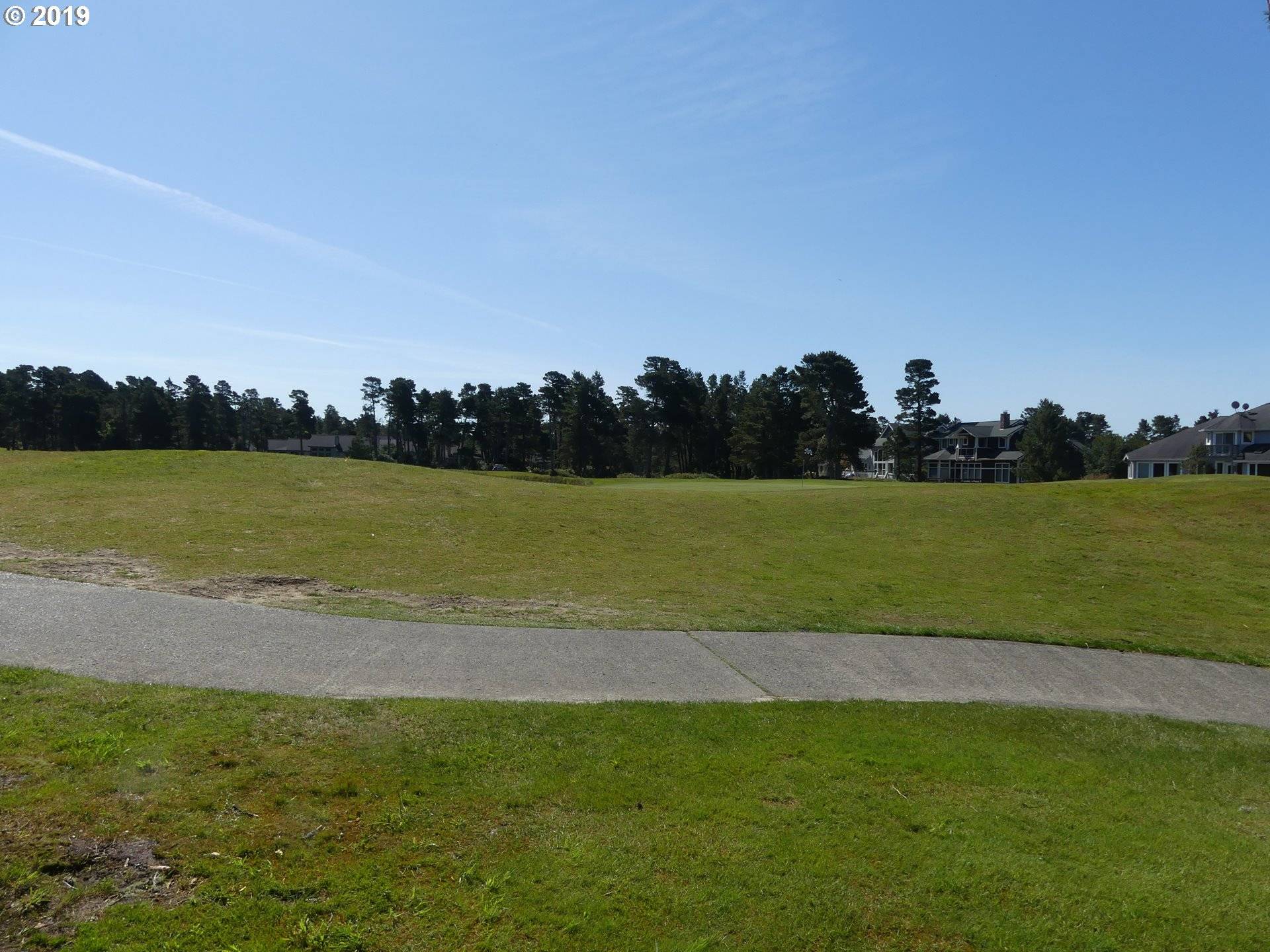 Florence, OR 97439,27 TOURNAMENT DR #27