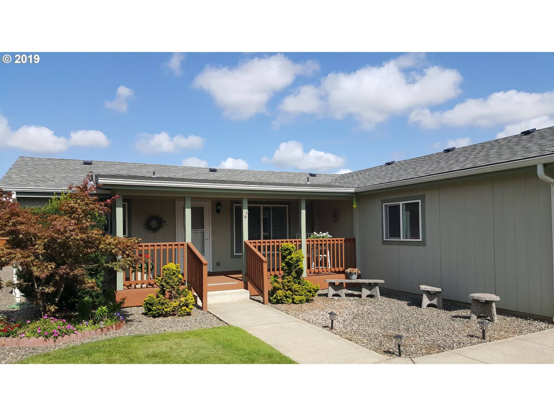122 RUBY MAY WAY, Roseburg, OR 97471
