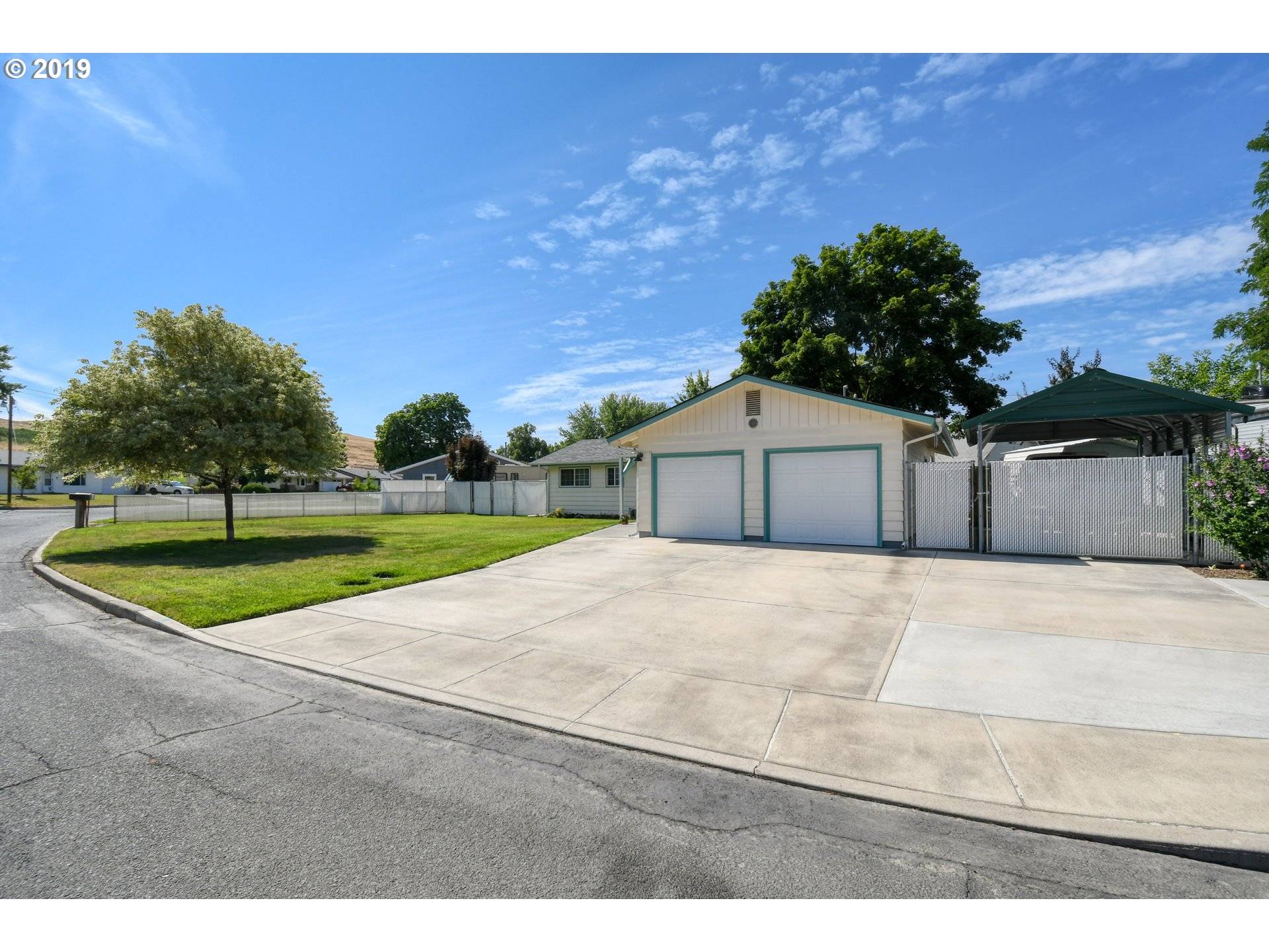 Pendleton, OR 97801,1515 SW 40TH ST