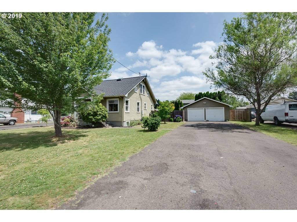 Portland, OR 97236,3512 SE 160TH AVE
