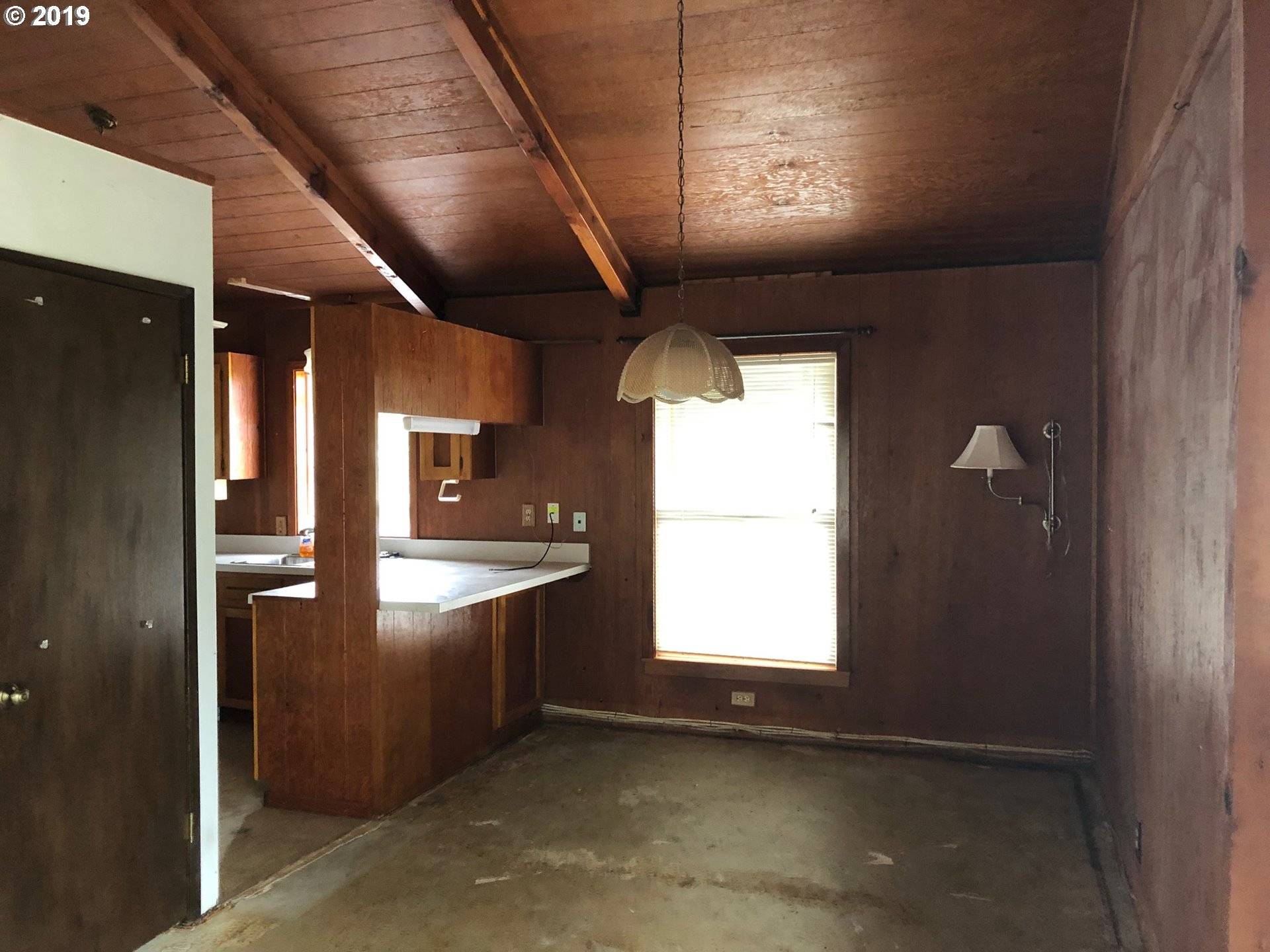 Florence, OR 97439,493 SKOOKUM CT