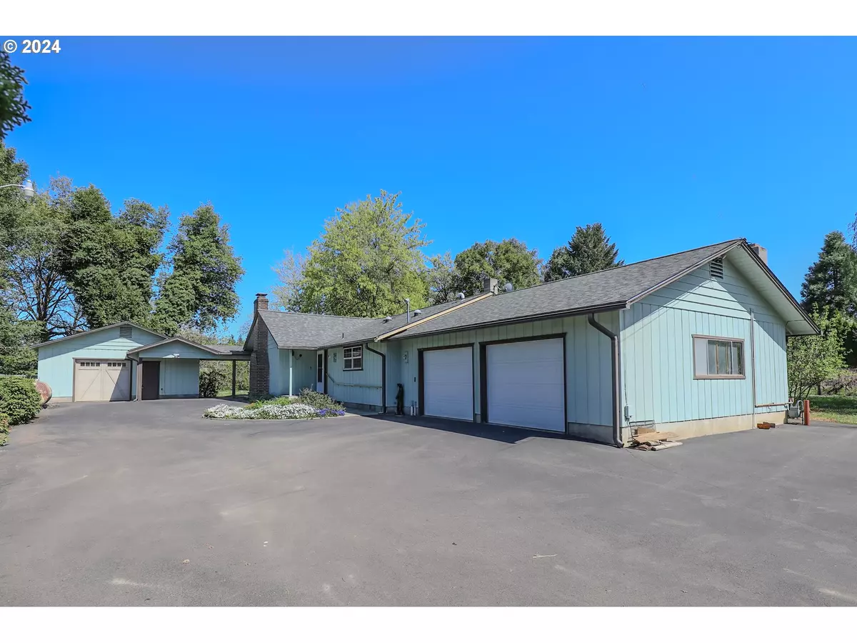 Roseburg, OR 97471,1313 QUAIL LN