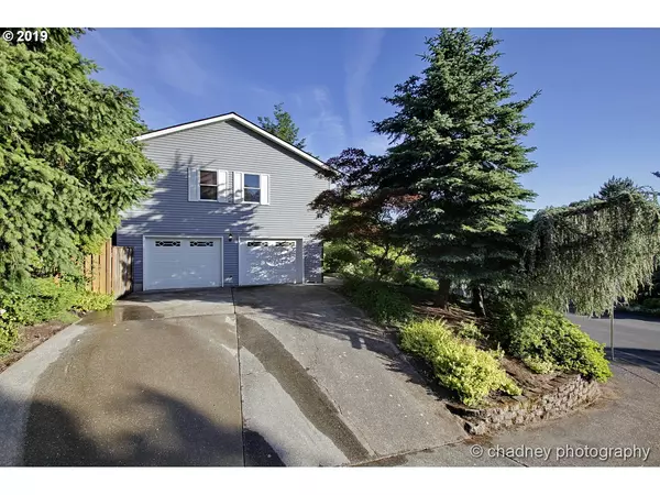 West Linn, OR 97068,2499 DONEGAL CT