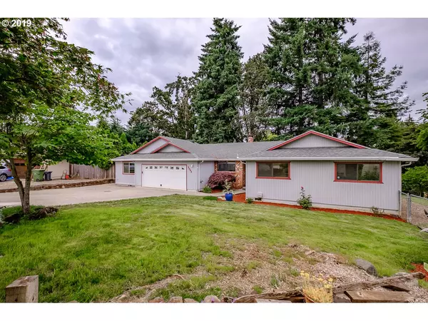 2045 ENGEL CT NW, Salem, OR 97304