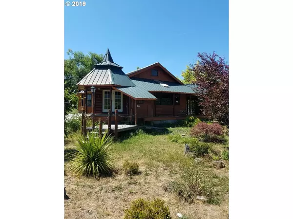 2440 EAGLE VALLEY RD, Yoncalla, OR 97499