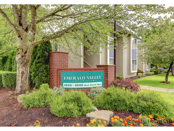 4808 W POWELL BLVD #209, Gresham, OR 97030