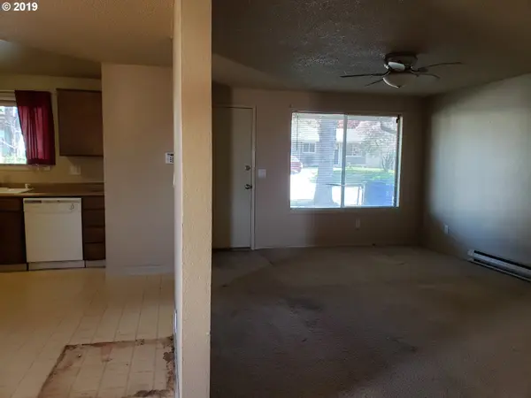 4029 N ATTU ST, Portland, OR 97203