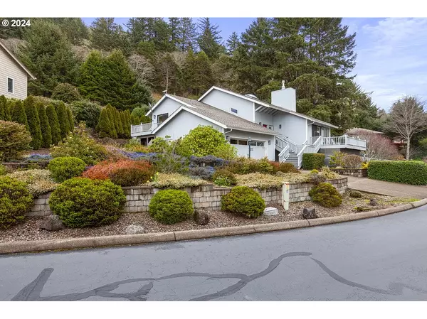 Otter Rock, OR 97369,206 SEA CREST WAY