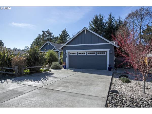 Gearhart, OR 97138,395 E KERSHUL CIR