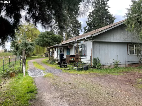 Hillsboro, OR 97123,25340 SW RAINBOW LN