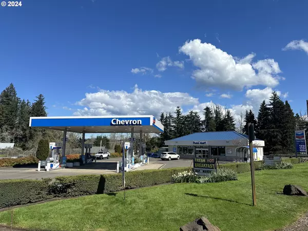 38299 HIGHWAY 58, Dexter, OR 97431