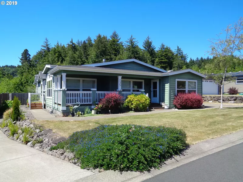 135 SE WHALESONG DR, Depoe Bay, OR 97341