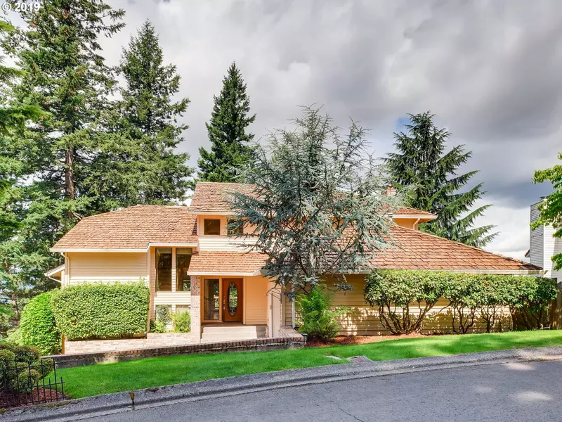 75 NANSEN SMT, Lake Oswego, OR 97035