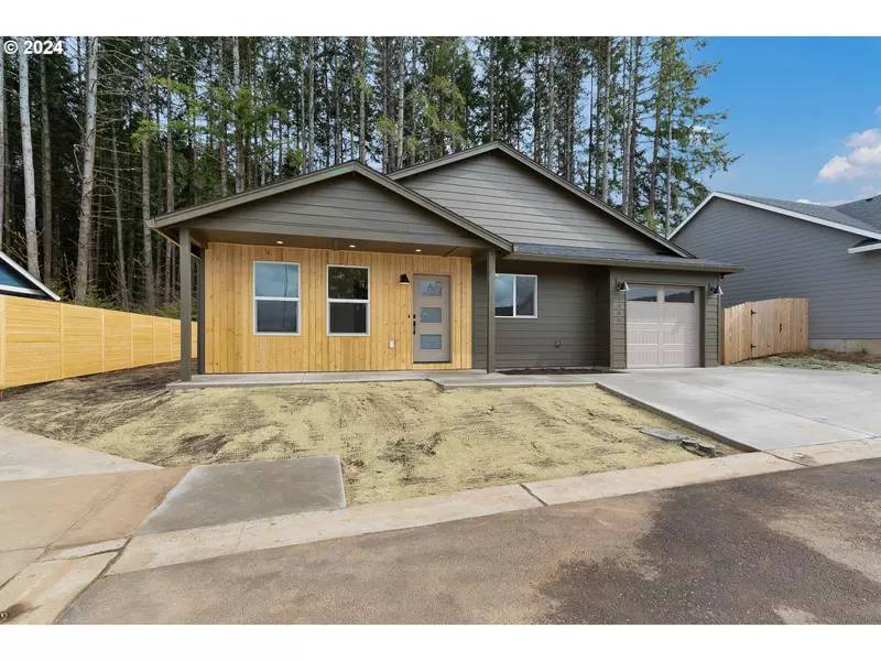 3004 Orange RD, Winlock, WA 98596