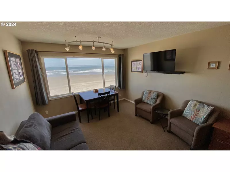 145 NW INLET AVE #327, Lincoln City, OR 97367