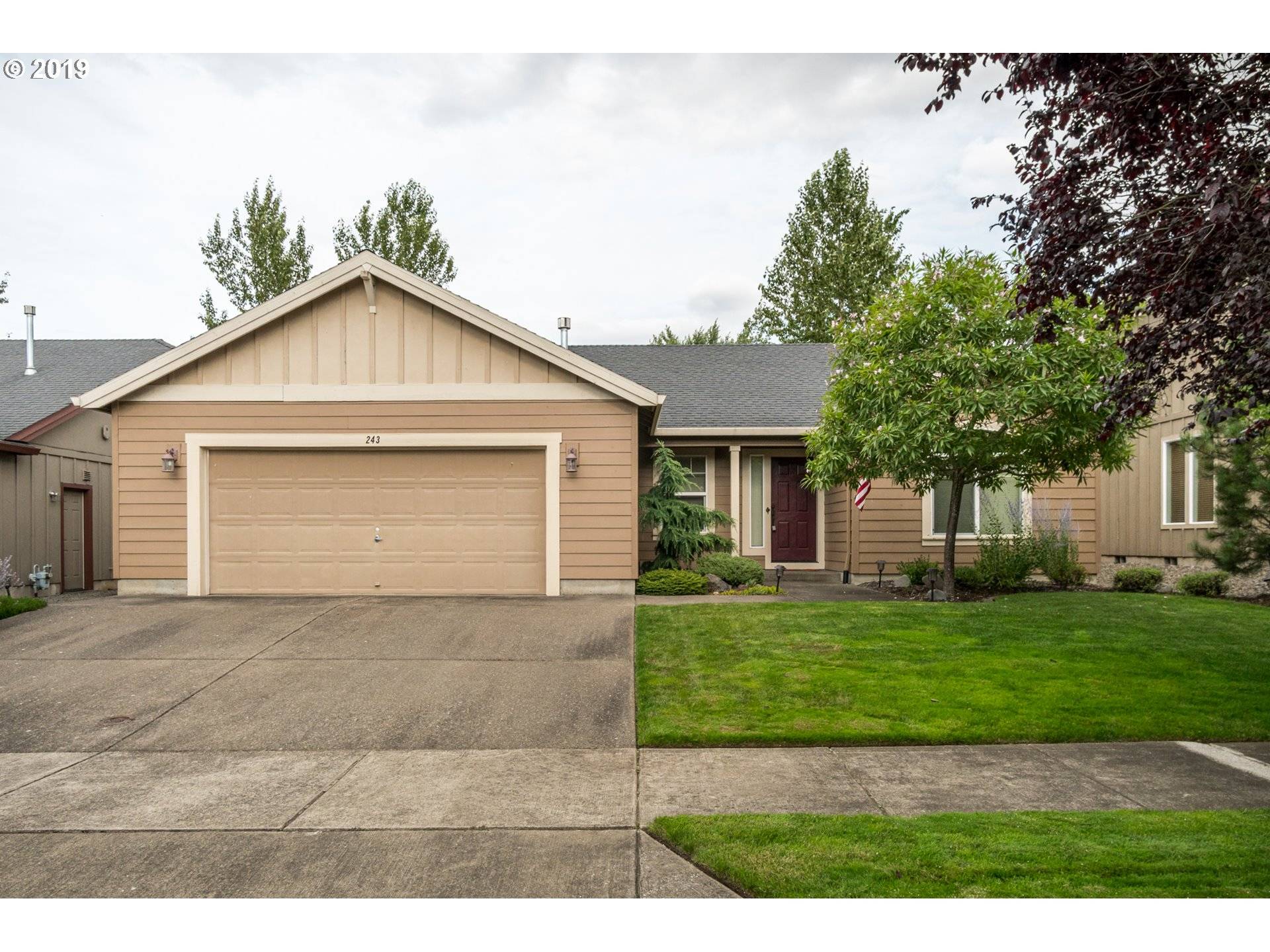 243 CANTERBURY ST SE, Albany, OR 97322