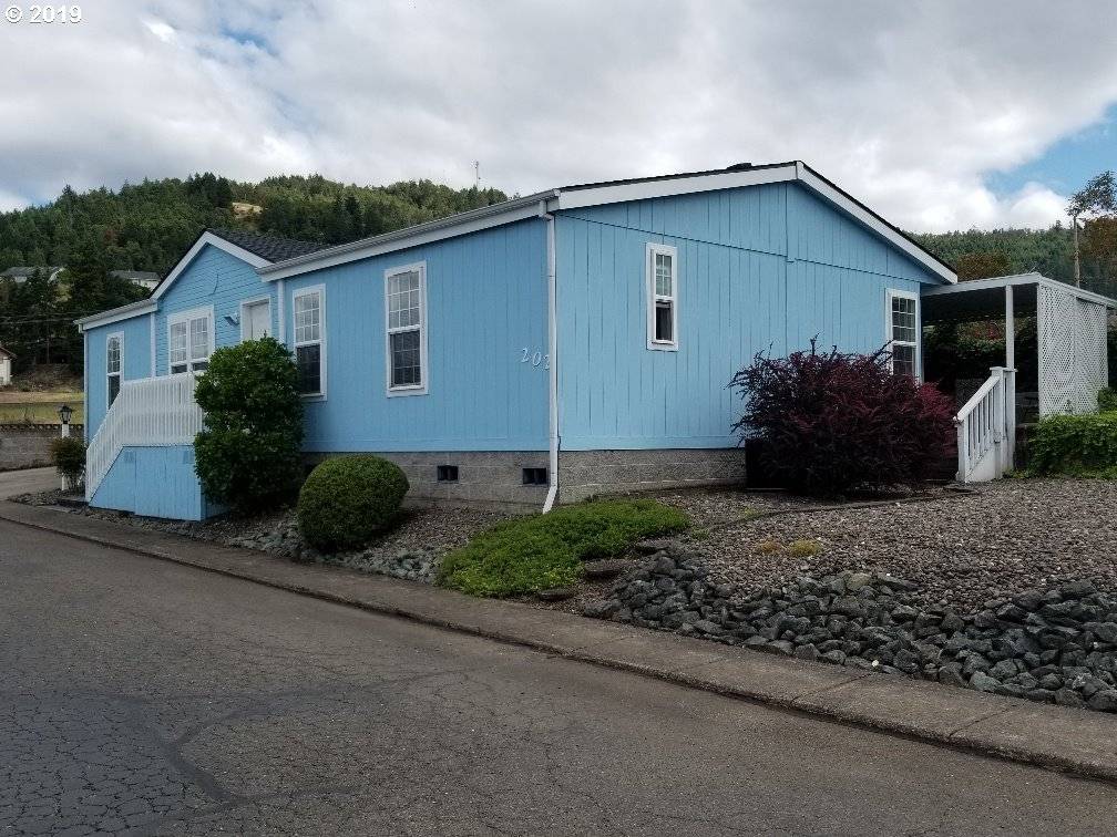 Roseburg, OR 97471,202 W RIVERRIDGE AVE