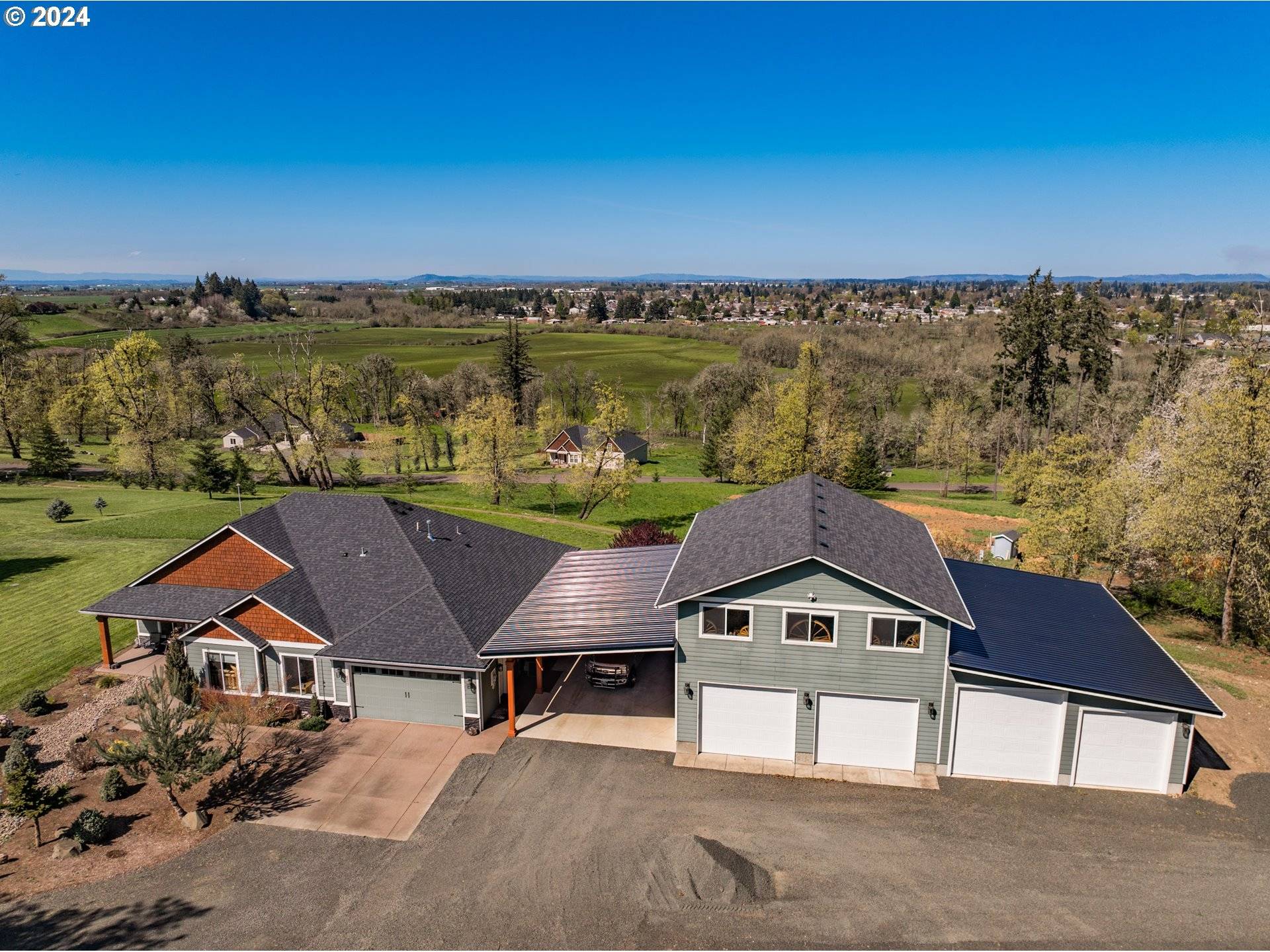 31400 VICTORY LN, Lebanon, OR 97355