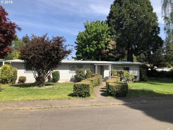 21966 LAUREL AVE, Aurora, OR 97002