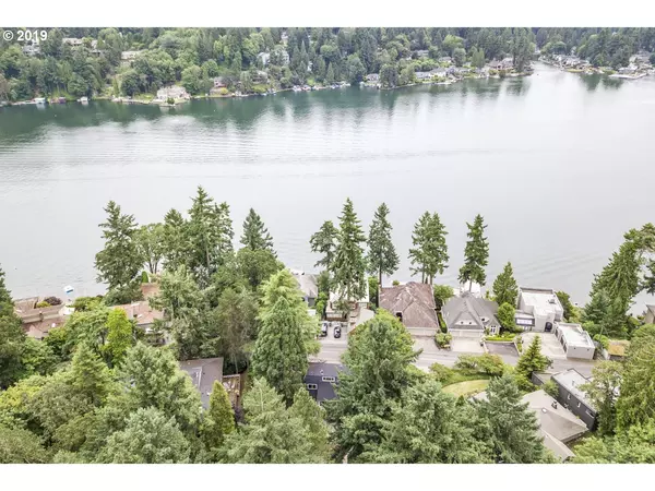 Lake Oswego, OR 97035,2903 LAKEVIEW BLVD