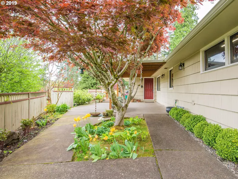 15215 SE ARISTA DR, Milwaukie, OR 97267