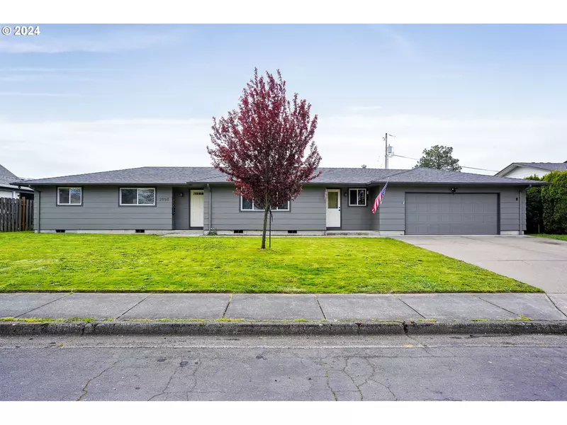 2050 16TH AVE, Albany, OR 97322