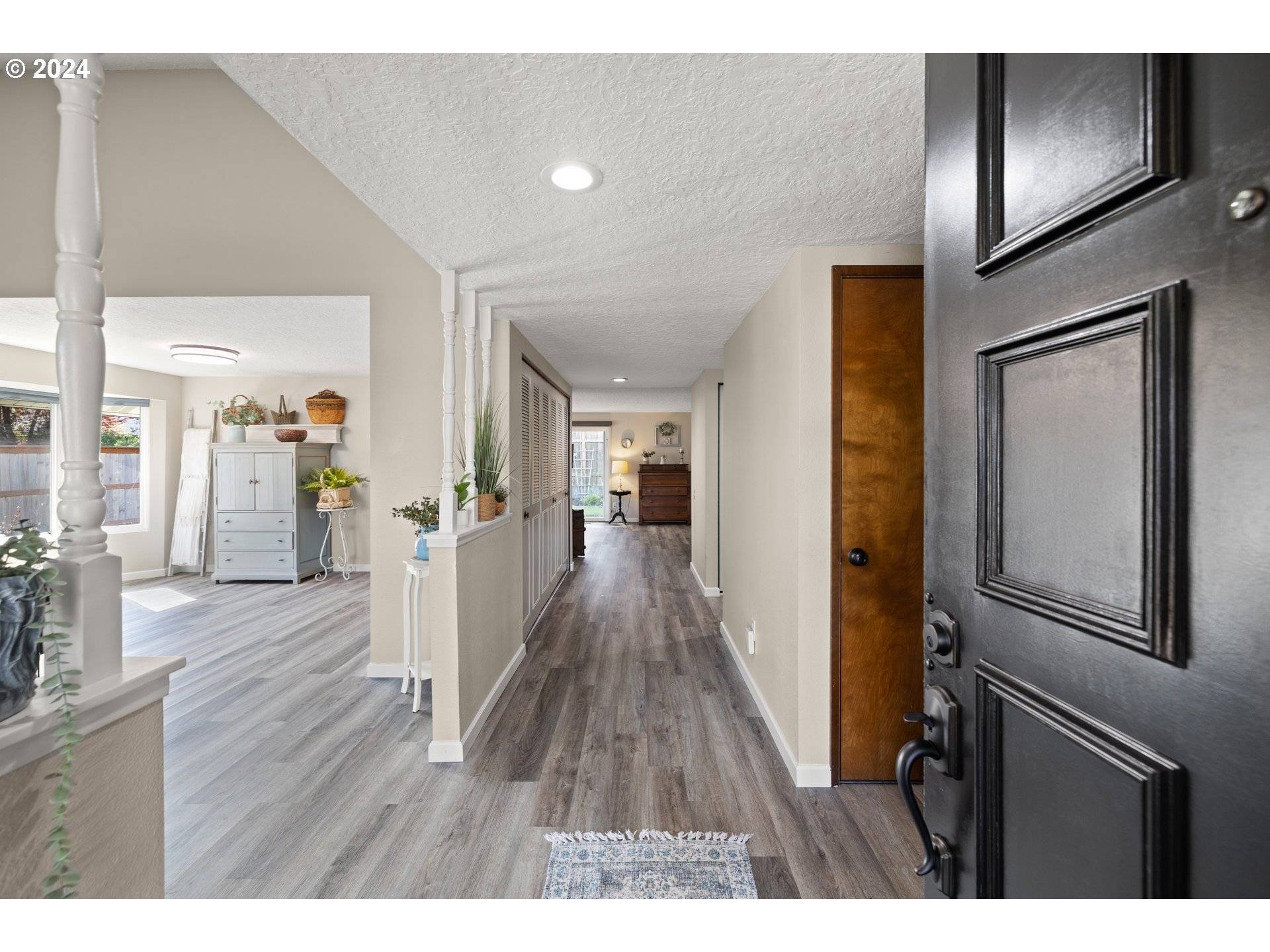 Portland, OR 97230,14866 NE THOMPSON ST