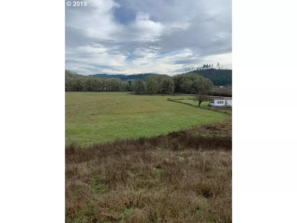 Oakland, OR 97462,239 INDIAN CREEK DR