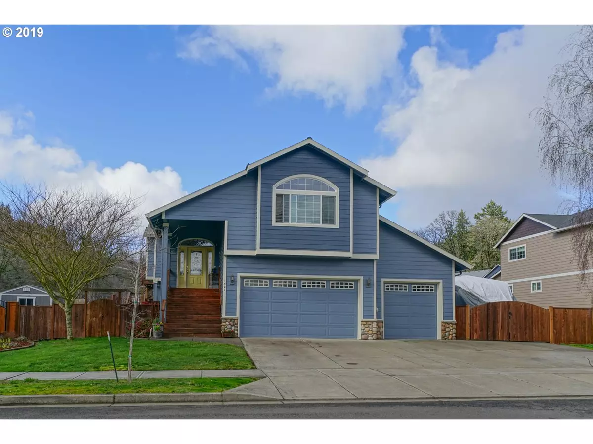 Silverton, OR 97381,1521 LAKEVIEW DR