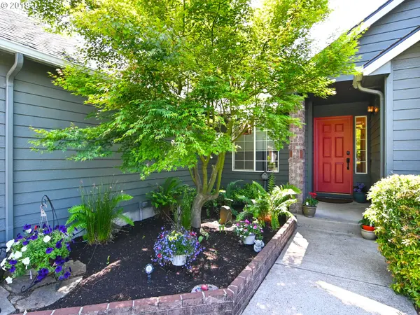 1482 MANCHESTER DR, Eugene, OR 97401