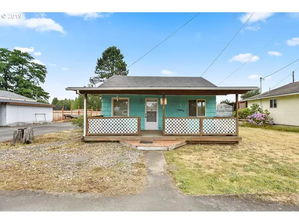 165 HAWTHORNE ST, Kelso, WA 98626