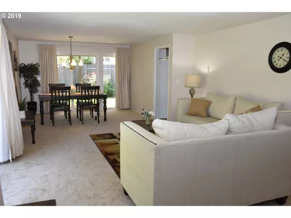 Eugene, OR 97401,1881 HAPPY LN