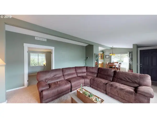 1699 N TERRY ST SPACE 331, Eugene, OR 97402