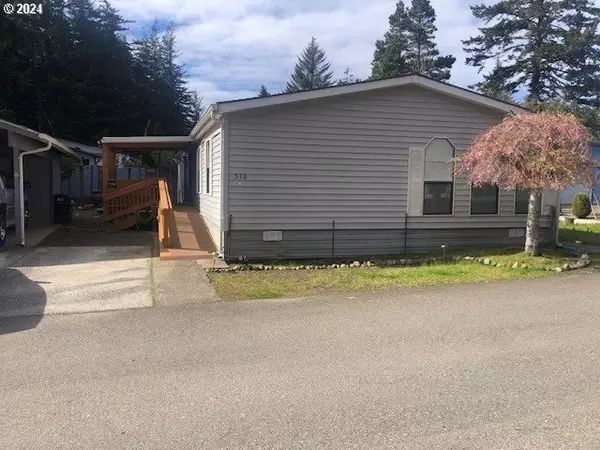 510 SHOREPINES PL, Coos Bay, OR 97420