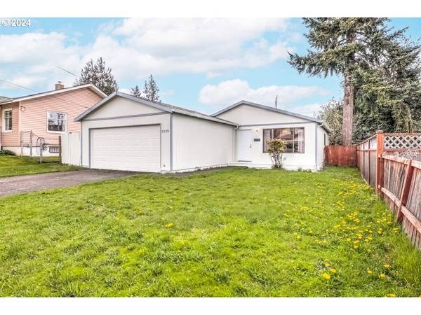 7235 NE 9TH AVE, Portland, OR 97211